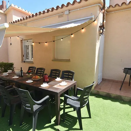 Holiday home Rnet - Mt - Casa Carles *